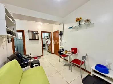 Apartamento com 2 Quartos à venda, 65m² no Auxiliadora, Porto Alegre