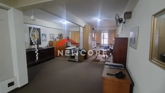 Sala Comercial com 1 Quarto à venda, 170m² no Centro, São Vicente