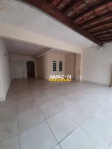 Sobrado com 4 Quartos à venda, 199m² no Areão, Taubaté