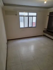 Apartamento com 2 Quartos para alugar, 60m² no Centro, Nilópolis