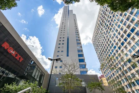 Apartamento com 1 Quarto para alugar, 78m² no Centro, Curitiba