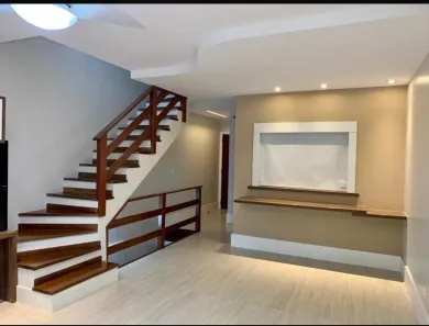 Casa de Condomínio com 4 Quartos para alugar, 220m² no Recreio dos Bandeirantes, Rio de Janeiro