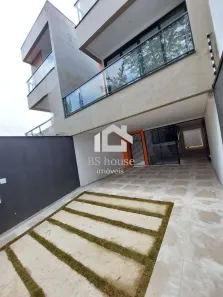 Sobrado com 3 Quartos à venda, 197m² no Vila Scarpelli, Santo André