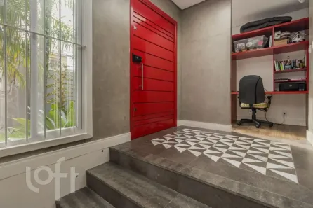 Casa com 4 Quartos à venda, 170m² no Passo da Areia, Porto Alegre
