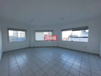 Sala Comercial à venda, 40m² no Olímpico, São Caetano do Sul