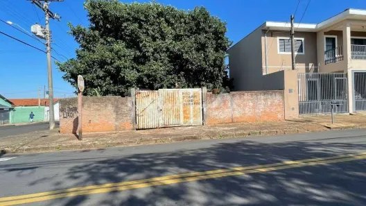 Lote/Terreno à venda, 300m² no Jardim Beatriz, São Carlos
