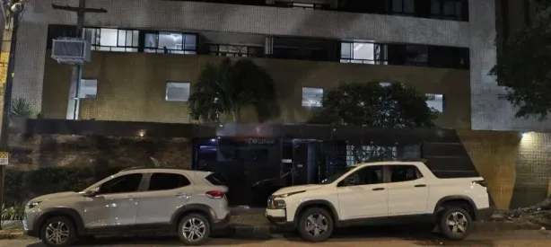 Apartamento com 4 Quartos à venda, 146m² no Espinheiro, Recife