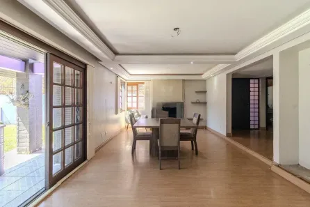 Casa com 3 Quartos à venda, 266m² no Jardim Itu, Porto Alegre