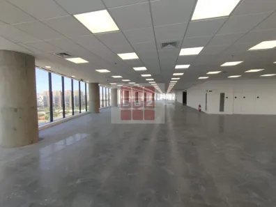 Sala Comercial para alugar, 1602m² no Parque Industrial Tomas Edson, São Paulo