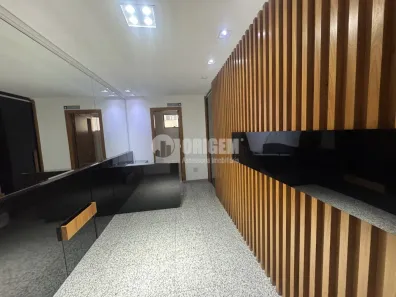 Sala Comercial para alugar, 109m² no Batel, Curitiba