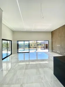 Fazenda/Sítio com 3 Quartos à venda, 245m² no Loteamento Chácara Val Paraiso, Atibaia