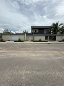Casa com 5 Quartos à venda, 900m² no Novo Aleixo, Manaus