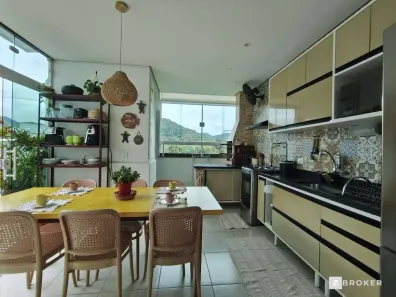 Apartamento com 3 Quartos à venda, 122m² no Estufa I, Ubatuba