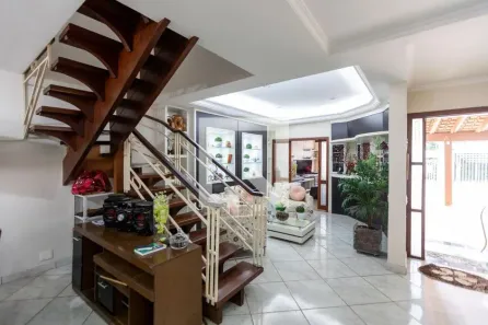 Casa com 4 Quartos à venda, 350m² no Parque das Flores, Campinas