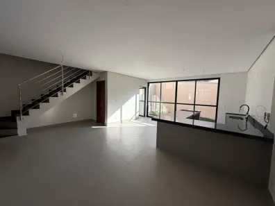 Casa com 3 Quartos à venda, 160m² no Vila Cloris, Belo Horizonte