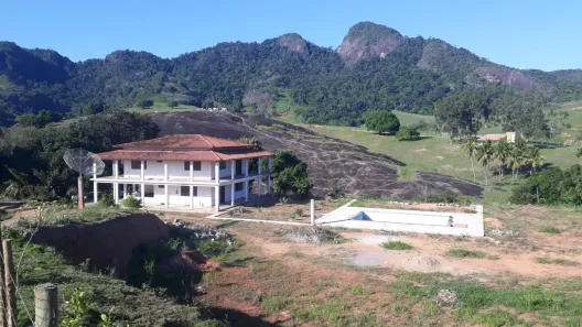 Fazenda/Sítio à venda, 37000m² no Belvedere, Serra