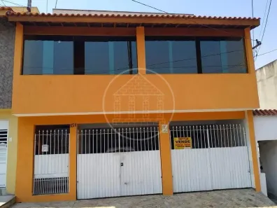 Sobrado com 3 Quartos à venda, 180m² no Vila Santana, São Paulo