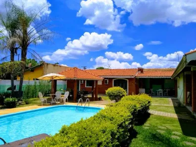 Fazenda/Sítio com 5 Quartos à venda, 170m² no Jardim Kanimar, Atibaia