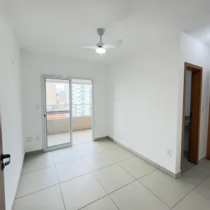 Apartamento com 1 Quarto para alugar, 40m² no Guilhermina, Praia Grande
