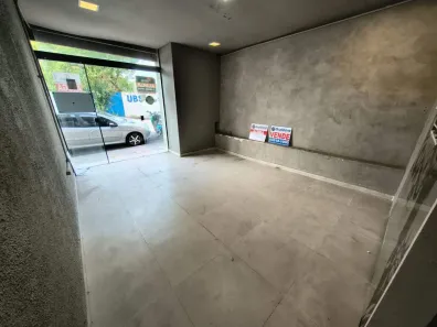 Ponto Comercial para alugar, 100m² no Parque São Vicente, Mauá