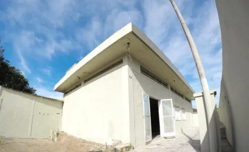 Imóvel Comercial com 4 Quartos à venda, 153m² no Santa Cruz, Rio de Janeiro