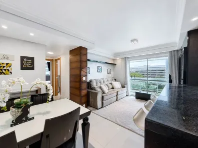 Apartamento com 2 Quartos para alugar, 81m² no Jardim Europa, Porto Alegre