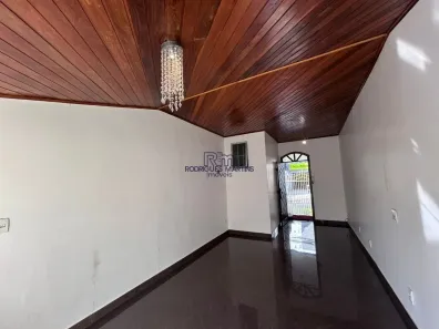 Casa com 1 Quarto para alugar, 100m² no Caiçaras, Belo Horizonte