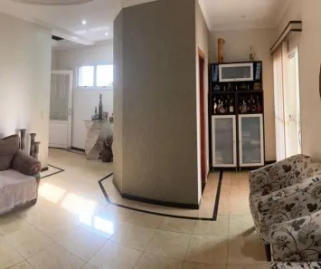 Prédio Comercial à venda, 564m² no Santa Mônica, Uberlândia