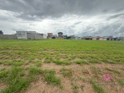Lote/Terreno à venda, 250m² no Jardim Residencial Altos da Santa Rita, Leme