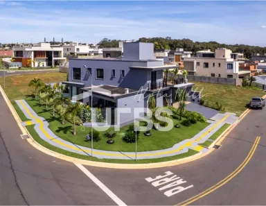 Casa de Condomínio com 4 Quartos à venda, 400m² no Jardins França, Goiânia
