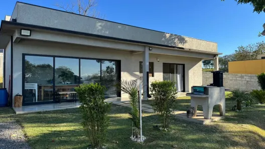 Fazenda/Sítio com 2 Quartos à venda, 2072m² no Boa Vista dos Silva, Bragança Paulista