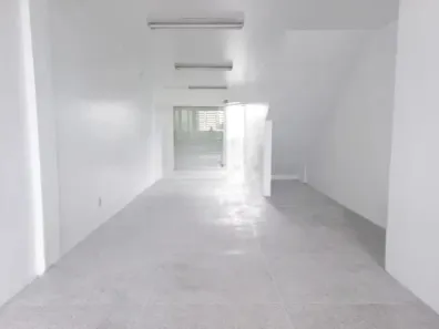 Ponto Comercial para alugar, 65m² no Petrópolis, Porto Alegre
