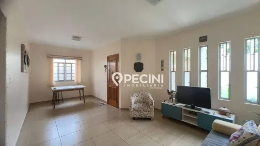 Casa com 3 Quartos à venda, 207m² no Vila Indaiá, Rio Claro