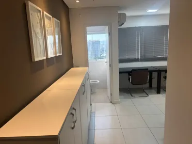 Sala Comercial com 2 Quartos à venda, 30m² no Barra Funda, São Paulo
