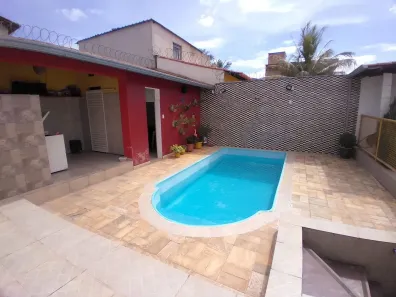 Casa com 7 Quartos à venda, 270m² no Nacional, Contagem