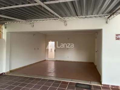 Casa com 3 Quartos à venda, 214m² no Vila São João, Campinas