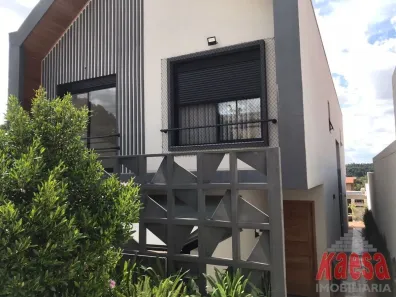 Casa com 3 Quartos à venda, 200m² no Jardim dos Pinheiros, Atibaia