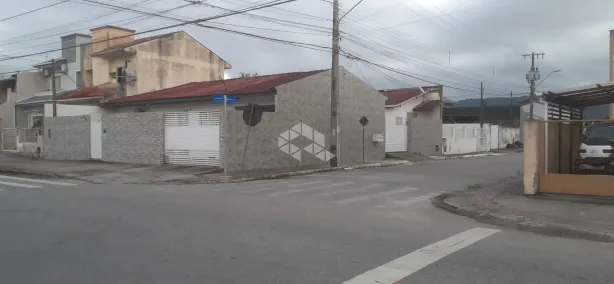 Casa com 3 Quartos à venda, 140m² no Forquilhas, São José