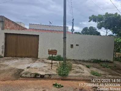 Casa com 2 Quartos à venda, 352m² no Jardim Tangará, Caldas Novas
