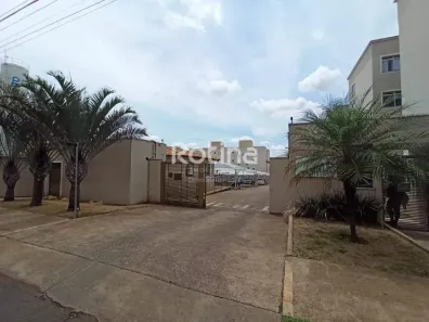 Apartamento com 2 Quartos à venda, 45m² no Chácaras Tubalina e Quartel, Uberlândia