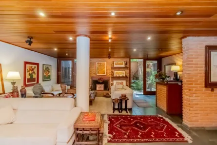 Casa com 4 Quartos para venda ou aluguel, 310m² no Indianópolis, São Paulo