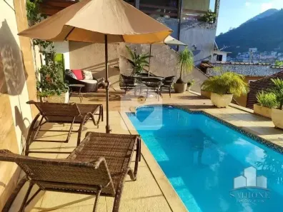 Casa com 3 Quartos à venda, 300m² no Cascatinha, Petrópolis