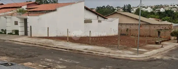 Lote/Terreno à venda, 360m² no Cidade Jardim, Uberlândia