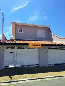 Sobrado com 3 Quartos à venda, 211m² no Conjunto Alvorada, Poá