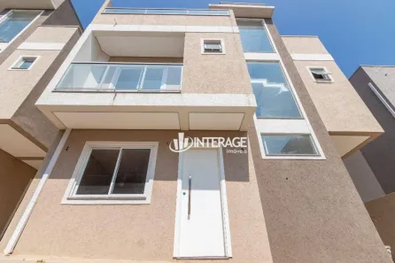 Casa de Condomínio com 3 Quartos à venda, 119m² no Uberaba, Curitiba