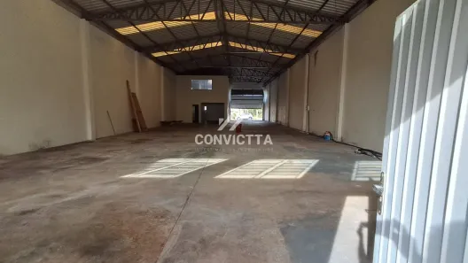 Prédio Comercial para alugar, 480m² no Tijuca, Caxias do Sul