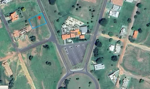 Lote/Terreno à venda, 450m² no Condomínio Riviera de Santa Cristina XIII, Paranapanema