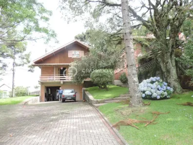 Casa com 4 Quartos à venda, 230m² no Bom Jesus, Canela
