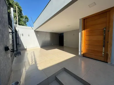 Casa com 3 Quartos à venda, 208m² no Jardim Paris III, Maringá