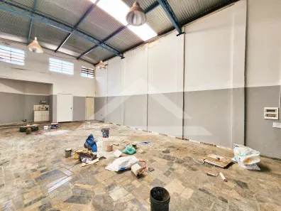 Imóvel Comercial para alugar, 93m² no Jardim Interlagos, Ribeirão Preto